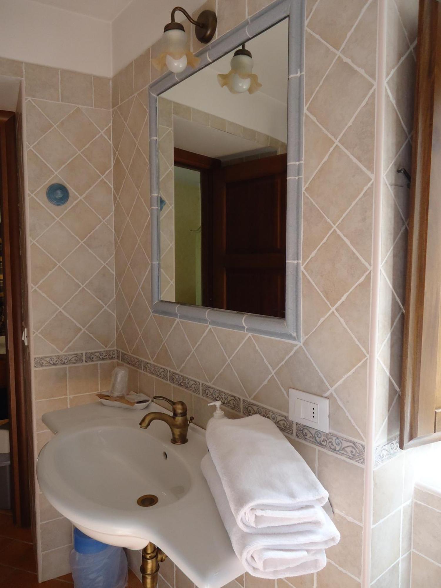 La Dimora Di D'Annunzio Bed & Breakfast Scanno Rom bilde